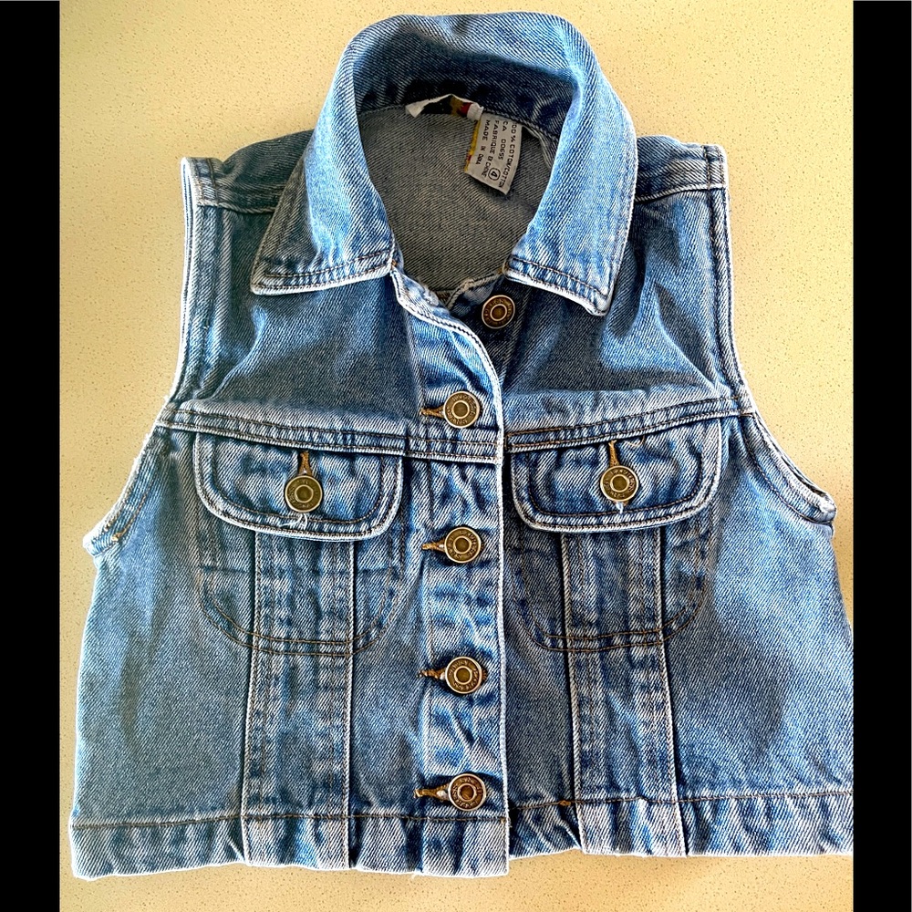 Jean Vest